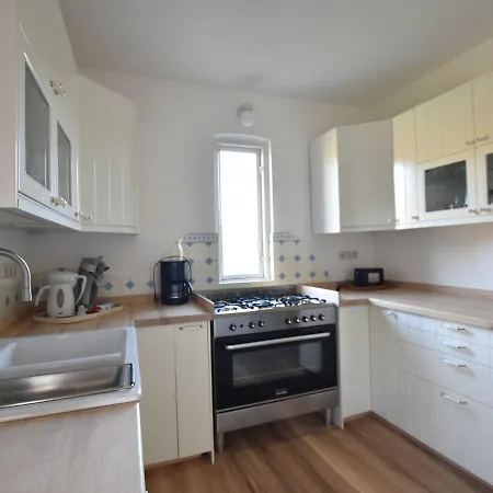 Comfortable Holiday Near The Beach In Am Salzhaff Pepelow